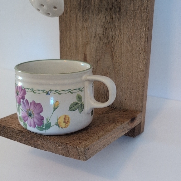 Rustic Wooden Handcrafted Bird Feeder April Showers Bring May Flowers - Picture 6 of 16